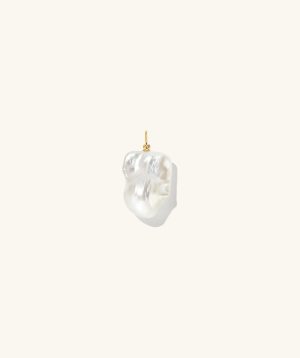 Isabel Baroque Pearl Charm